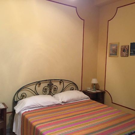 Casa Vacanza Angela Villa Бонасола Екстериор снимка